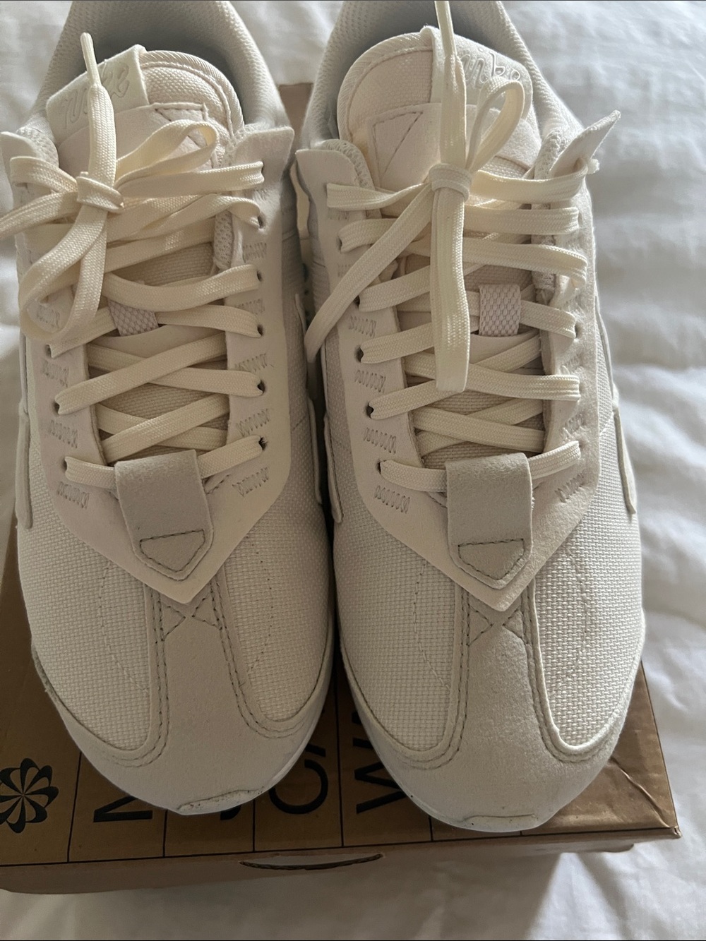 Nike Women's Off-White Cream Lace-Up Sneakers